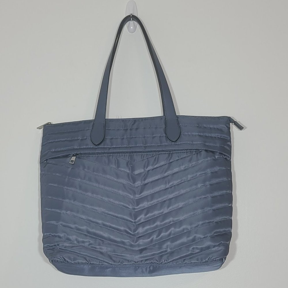 *Host Pick!!!* A New Day Striped Quilted Tote Handbag Blue - Picture 3 of 11